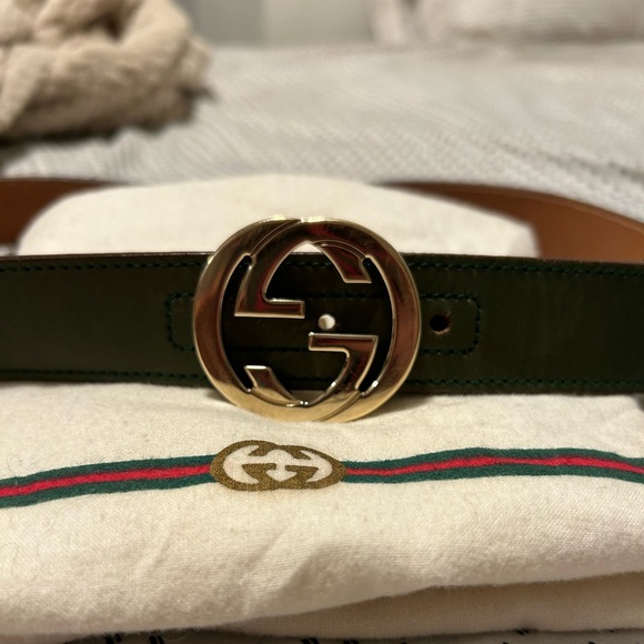 Green Gucci belt - Picture 2 of 6